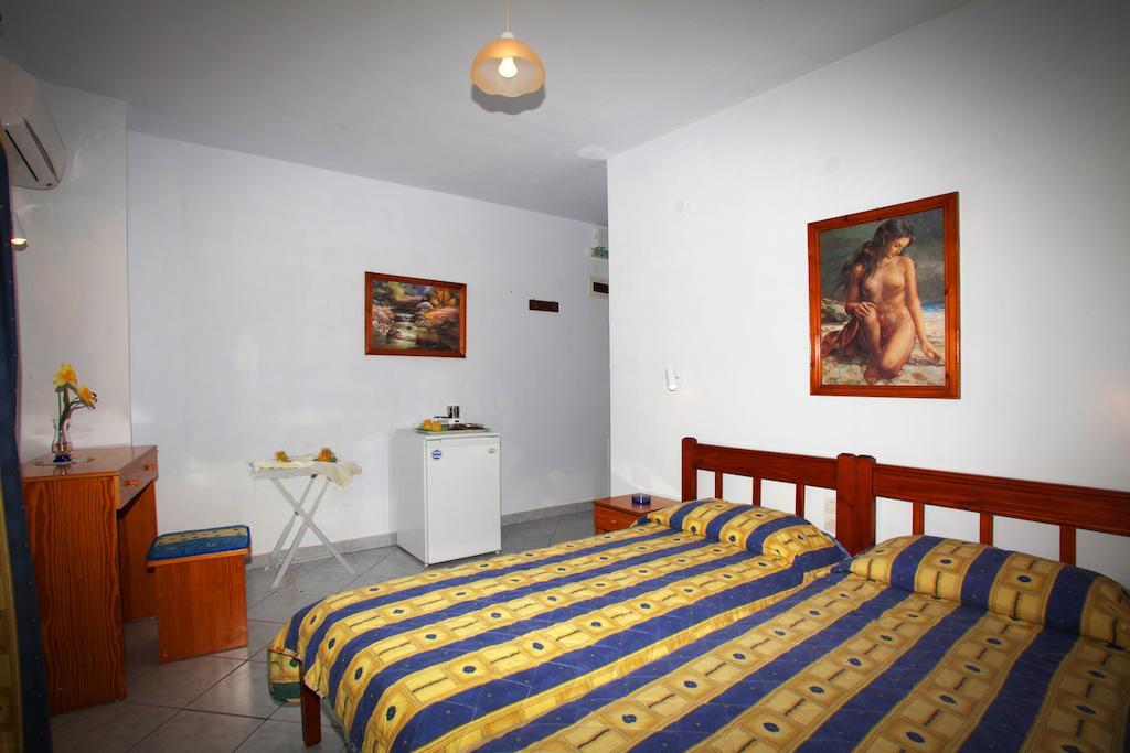 Alexandros Rooms & Studios Σκόπελος Δωμάτιο φωτογραφία