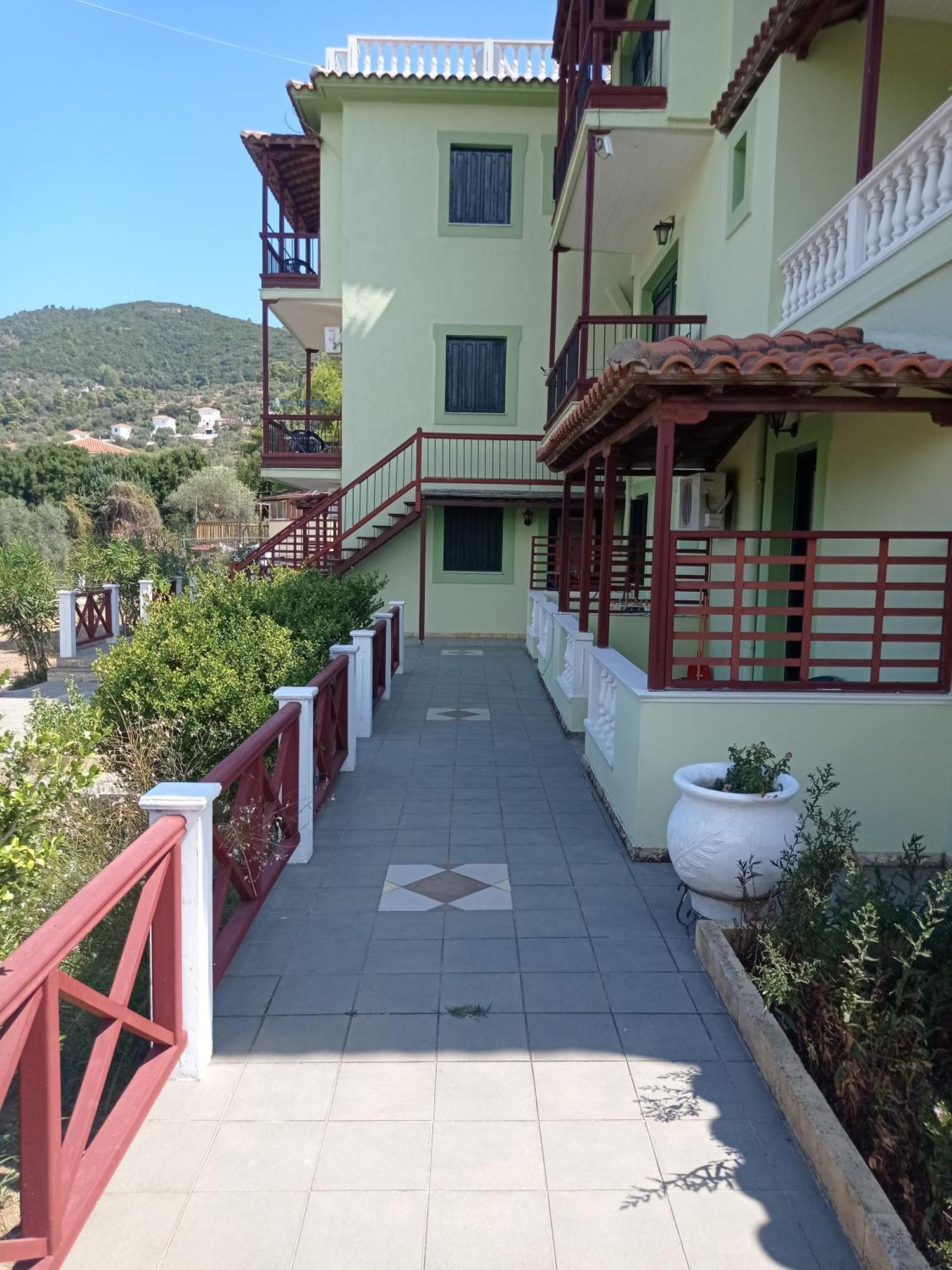 Alexandros Rooms & Studios Σκόπελος Εξωτερικό φωτογραφία
