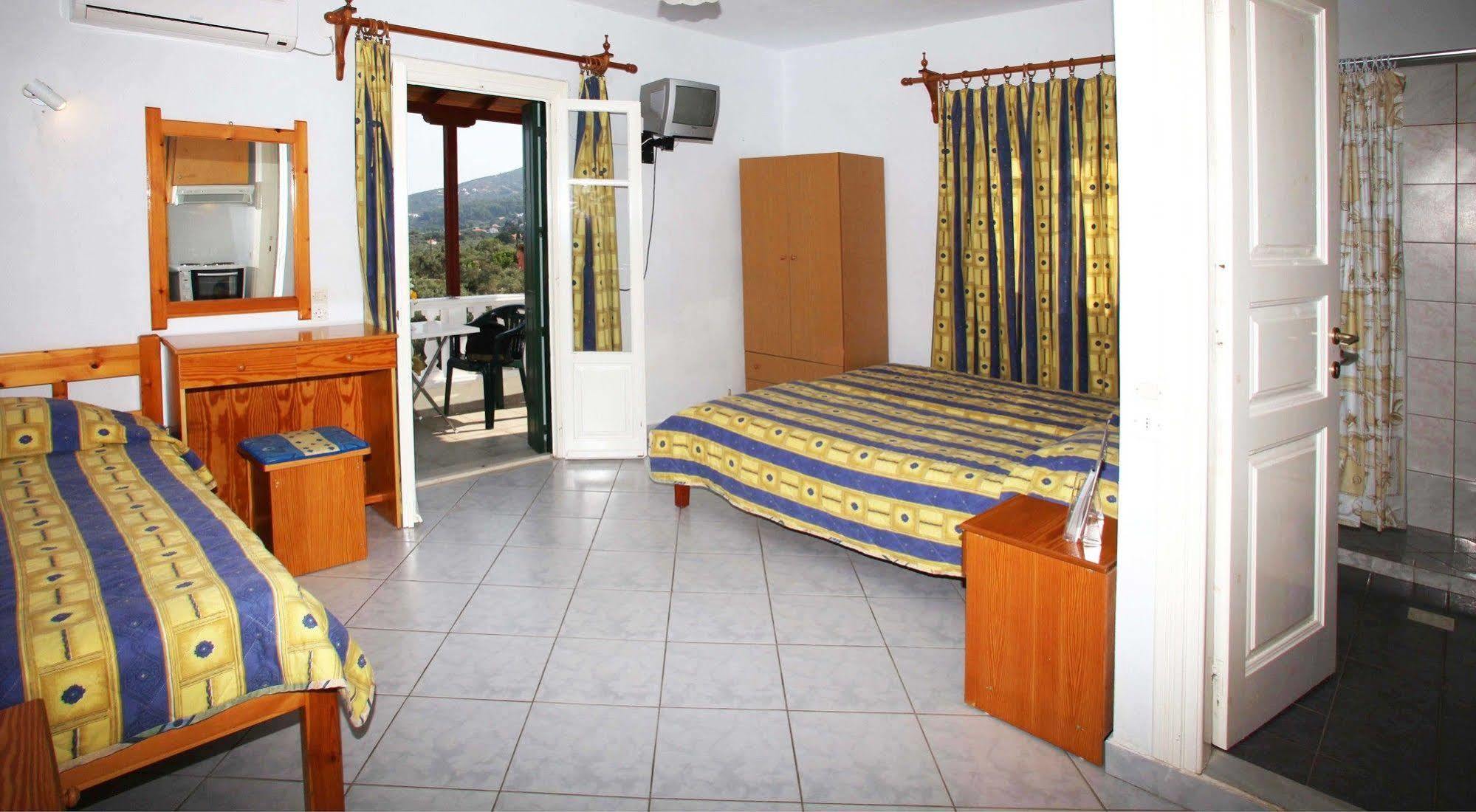 Alexandros Rooms & Studios Σκόπελος Εξωτερικό φωτογραφία